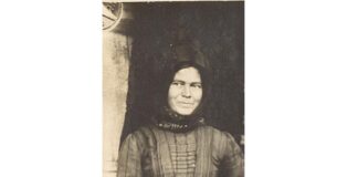 🌸 Χρόνια πολλά στη γυναίκα των Μελάμπων